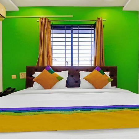 Itsy Hotels Carnival Inn Нагпур Экстерьер фото